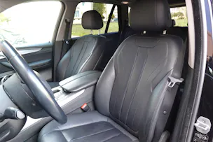 BMW X5 xDrive 25d * Camera recul * intérieur cuir * jantes 19 pouces * sièges chauffants * sièges électriques *