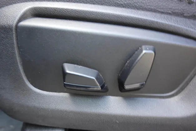 BMW X5 xDrive 25d * Camera recul * intérieur cuir * jantes 19 pouces * sièges chauffants * sièges électriques *