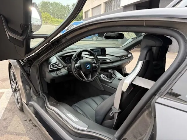 BMW i8 Coupé