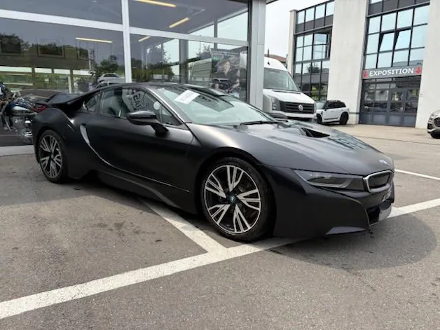 BMW i8 Coupé