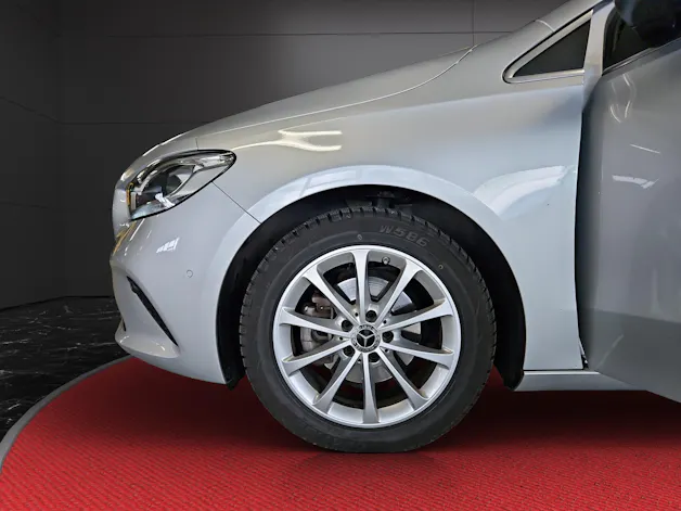 Mercedes-Benz B 180 d Progressive 7G-DCT
