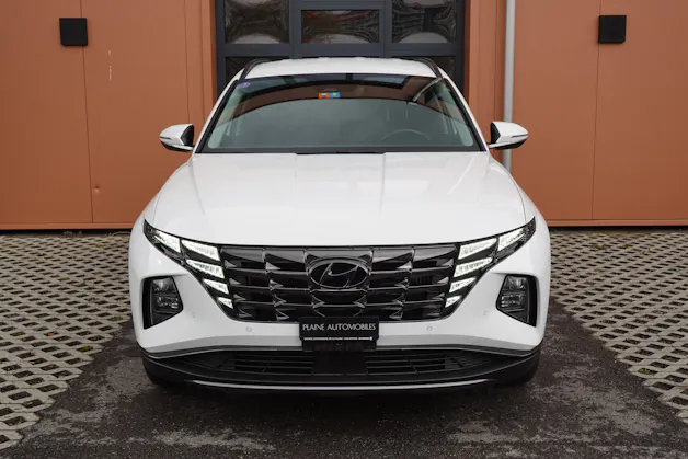 Hyundai Tucson 1.6 TGDI HEV Amplia 4WD - "CH Auto * 8 Roues * Caméra * Trempomat Adaptitif"