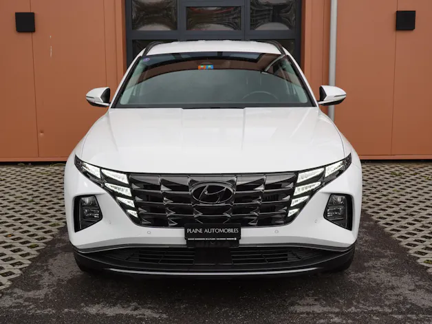 Hyundai Tucson 1.6 TGDI HEV Amplia 4WD - "CH Auto * 8 Roues * Caméra * Trempomat Adaptitif"