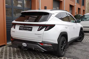 HYUNDAI Tucson 1.6 TGDI HEV Amplia 4WD - "CH Auto * 8 Roues * Caméra * Trempomat Adaptitif"