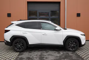HYUNDAI Tucson 1.6 TGDI HEV Amplia 4WD - "CH Auto * 8 Roues * Caméra * Trempomat Adaptitif"