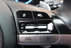HYUNDAI Tucson 1.6 TGDI HEV Amplia 4WD - "CH Auto * 8 Roues * Caméra * Trempomat Adaptitif"