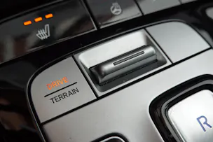 HYUNDAI Tucson 1.6 TGDI HEV Amplia 4WD - "CH Auto * 8 Roues * Caméra * Trempomat Adaptitif"