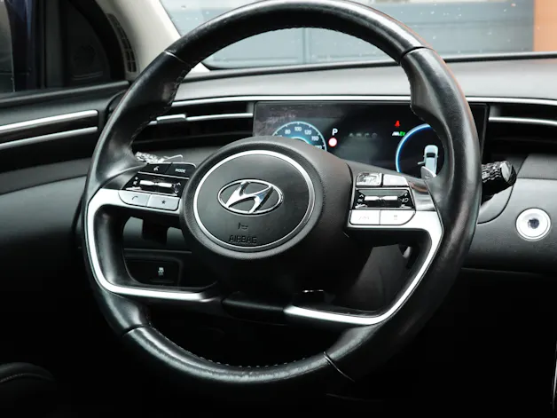 Hyundai Tucson 1.6 TGDI HEV Amplia 4WD - "CH Auto * 8 Roues * Caméra * Trempomat Adaptitif"