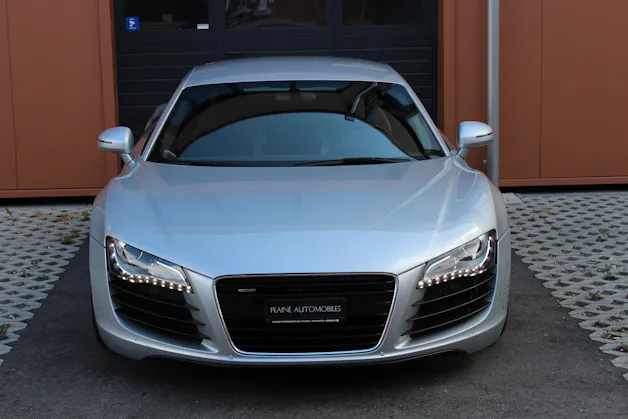Audi R8 Coupé 4.2 Boite Mécanique " Sidebalde Carbone * Intérieur Carbone * Cuir * GPS * Caméra * Bang & Olufsen * Bluetooth"