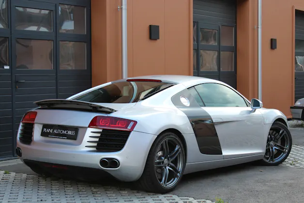 Audi R8 Coupé 4.2 Boite Mécanique " Sidebalde Carbone * Intérieur Carbone * Cuir * GPS * Caméra * Bang & Olufsen * Bluetooth"