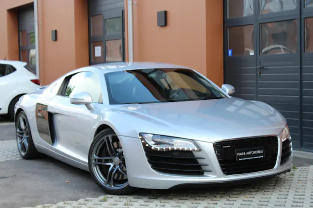 Audi R8 Coupé 4.2 Boite Mécanique " Sidebalde Carbone * Intérieur Carbone * Cuir * GPS * Caméra * Bang & Olufsen * Bluetooth"