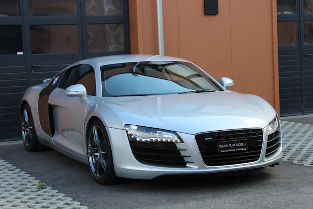 Audi R8 Coupé 4.2 Boite Mécanique " Sidebalde Carbone * Intérieur Carbone * Cuir * GPS * Caméra * Bang & Olufsen * Bluetooth"