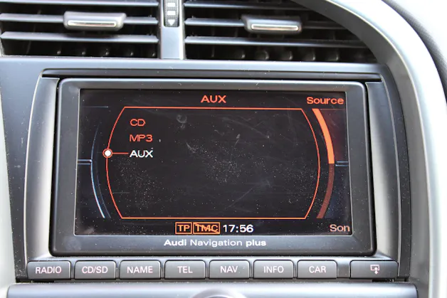 Audi R8 Coupé 4.2 Boite Mécanique " Sidebalde Carbone * Intérieur Carbone * Cuir * GPS * Caméra * Bang & Olufsen * Bluetooth"