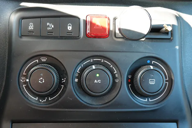 Citroën C3 Picasso 1.2 - "Véhicule CH * Embrayage neuf * 8 Roues * Régulateur de vitesse * capteur stationnement * intérieur tissus"
