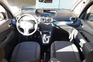 Citroën C3 Picasso 1.2 - "Véhicule CH * Embrayage neuf * 8 Roues * Régulateur de vitesse * capteur stationnement * intérieur tissus"