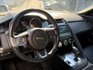 Jaguar E-Pace 2.0 T 250 R-Dynamic SE AWD