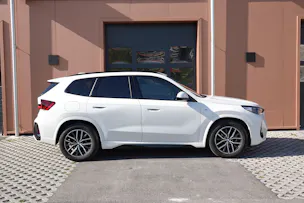 BMW X1 sDrive 18i M Sport * Véhicule CH * Caméra + Capteurs * Hayon électrique * Pack M * Tempomat * Phares automatiques *