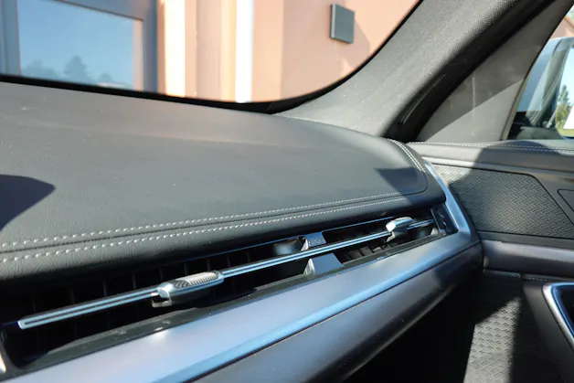 BMW X1 sDrive 18i M Sport * Véhicule CH * Caméra + Capteurs * Hayon électrique * Pack M * Tempomat * Phares automatiques *
