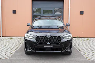 BMW X4 xDrive 48V 20d M Sport * Vehicule CH * Pack M * Camera 360 * jantes 20 * sièges chauffants et électriques *