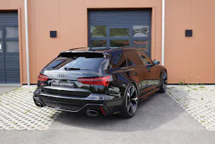 AUDI RS6 Avant 4.0 TFSI V8 Performance "* Vehicule CH * Sièges électriques/Chauffants/Ventiles * Son Bang & Olufsen *"