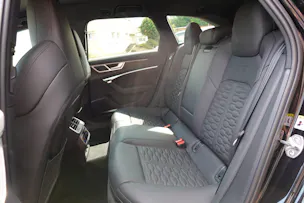 AUDI RS6 Avant 4.0 TFSI V8 Performance "* Vehicule CH * Sièges électriques/Chauffants/Ventiles * Son Bang & Olufsen *"