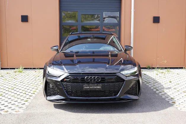 Audi RS6 Avant 4.0 TFSI V8 Performance "* Vehicule CH * Sièges électriques/Chauffants/Ventiles * Son Bang & Olufsen *"