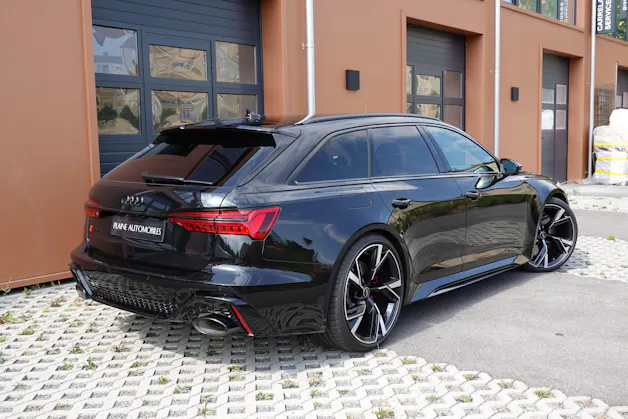 Audi RS6 Avant 4.0 TFSI V8 Performance "* Vehicule CH * Sièges électriques/Chauffants/Ventiles * Son Bang & Olufsen *"