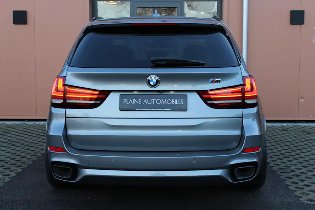 BMW X5 xDrive M50d M-Sport Steptronic - "Toit Ouvrant * Pack M * Head-Up Display * Sièges Electrique Mém * Caméra de Recul"