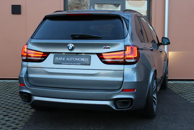 BMW X5 xDrive M50d M-Sport Steptronic - "Toit Ouvrant * Pack M * Head-Up Display * Sièges Electrique Mém * Caméra de Recul"