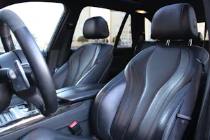 BMW X5 xDrive M50d M-Sport Steptronic - "Toit Ouvrant * Pack M * Head-Up Display * Sièges Electrique Mém * Caméra de Recul"