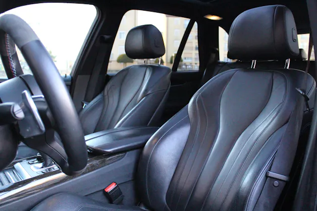 BMW X5 xDrive M50d M-Sport Steptronic - "Toit Ouvrant * Pack M * Head-Up Display * Sièges Electrique Mém * Caméra de Recul"