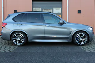 BMW X5 xDrive M50d M-Sport Steptronic - "Toit Ouvrant * Pack M * Head-Up Display * Sièges Electrique Mém * Caméra de Recul"