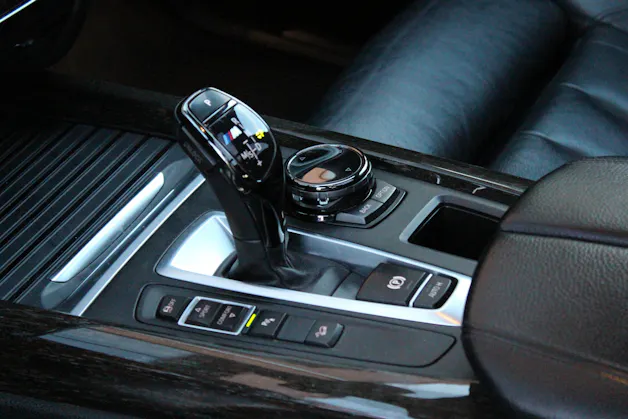 BMW X5 xDrive M50d M-Sport Steptronic - "Toit Ouvrant * Pack M * Head-Up Display * Sièges Electrique Mém * Caméra de Recul"