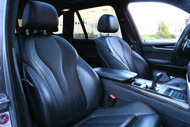BMW X5 xDrive M50d M-Sport Steptronic - "Toit Ouvrant * Pack M * Head-Up Display * Sièges Electrique Mém * Caméra de Recul"
