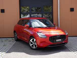 Suzuki Swift 1.2 Tradizio Top Hybrid CVT - "5 ans de garantie * Rétro Elect * Caméra * GPS * Apple Car Play * Rabais Taxe Auto"