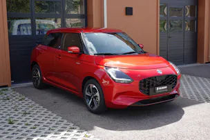 Suzuki Swift 1.2 Tradizio Top Hybrid CVT - "5 ans de garantie * Rétro Elect * Caméra * GPS * Apple Car Play * Rabais Taxe Auto"