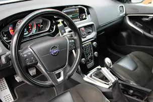 Volvo V40 Sport200 - "Edition 1/200 exemplaires * Kit complet Maxton * Echappement Heico * Entretien suivi"