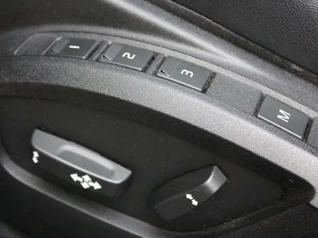 Volvo V40 Sport200 - "Edition 1/200 exemplaires * Kit complet Maxton * Echappement Heico * Entretien suivi"