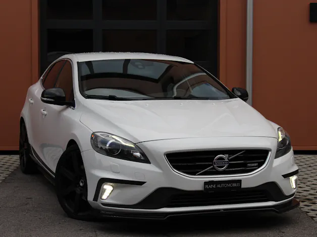 Volvo V40 Sport200 - "Edition 1/200 exemplaires * Kit complet Maxton * Echappement Heico * Entretien suivi"