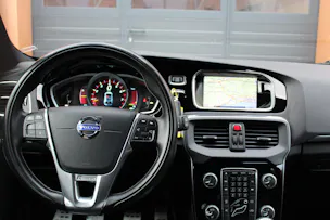 Volvo V40 Sport200 - "Edition 1/200 exemplaires * Kit complet Maxton * Echappement Heico * Entretien suivi"
