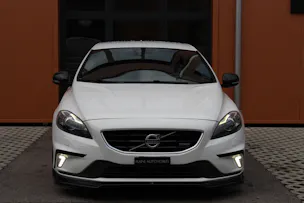Volvo V40 Sport200 - "Edition 1/200 exemplaires * Kit complet Maxton * Echappement Heico * Entretien suivi"