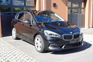 BMW 218d xDrive Active Tourer Steptronic -" * Véhicule CH * Caméra + Capteurs * Hayon électrique * Tempomat * Phares automatiques "