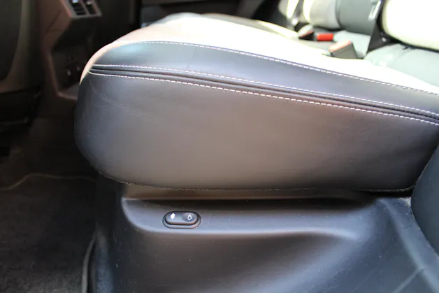 Land Rover Range Rover Velar D 300 First Edition Automatic - "Toit Ouvrant * Son Meridian * 8 Roues * Sièges Electriques avec Mémoire"