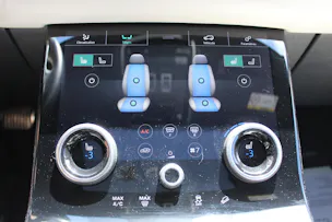 Land Rover Range Rover Velar D 300 First Edition Automatic - "Toit Ouvrant * Son Meridian * 8 Roues * Sièges Electriques avec Mémoire"