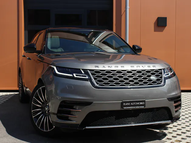 Land Rover Range Rover Velar D 300 First Edition Automatic - "Toit Ouvrant * Son Meridian * 8 Roues * Sièges Electriques avec Mémoire"