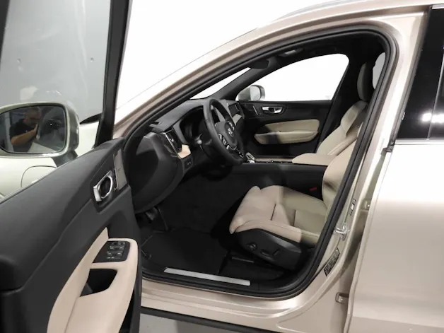 Volvo XC60 2.0 T6 TE Ultra Bright eAWD