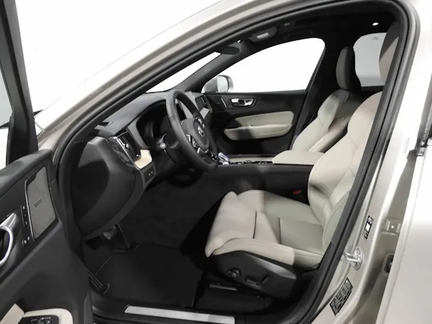 Volvo XC60 2.0 T6 TE Ultra Bright eAWD