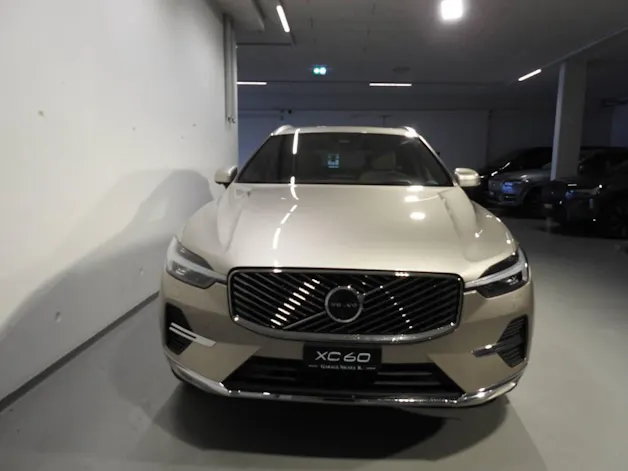 Volvo XC60 2.0 T6 TE Ultra Bright eAWD