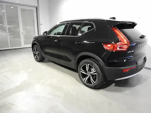VOLVO XC40 2.0 B3 MH Core