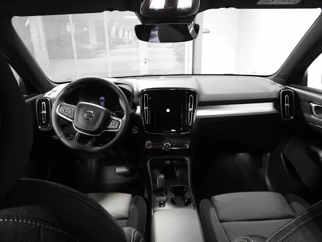 Volvo XC40 2.0 B3 MH Core
